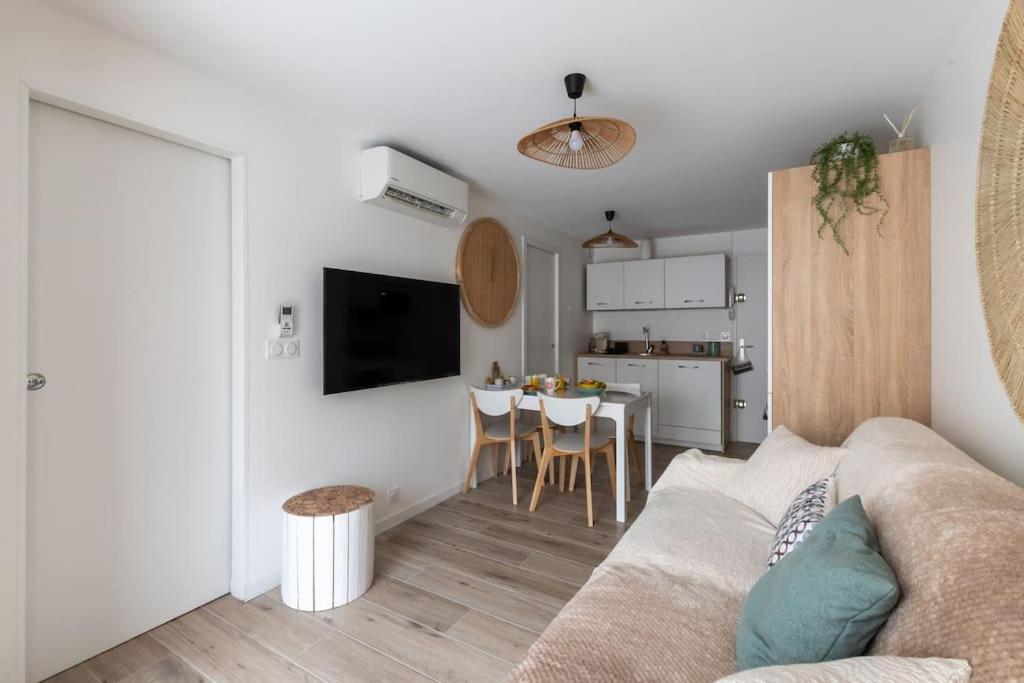 La Perle Du Port * Terrasse * Clim * Mer A 5 Min * Chambre * 카르농 플라주 외부 사진